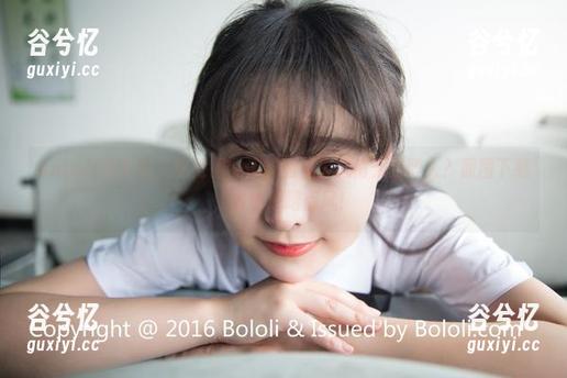 BoLoli菠萝社 - 你觉得柳侑绮的夏日风情太过醉人？原图下载，我也想蹭点风！