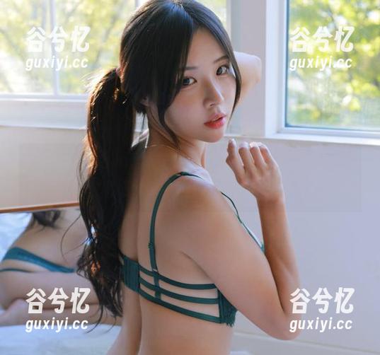 没错，Habin夏彬(하빈)和她的眼镜，在线等你感叹：资源到底去哪儿了？