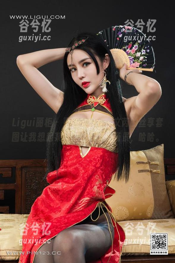 Ligui丽柜 - 更新又一波，文芮的丝享套图让我想起某部电影的奇幻场景，哈哈。