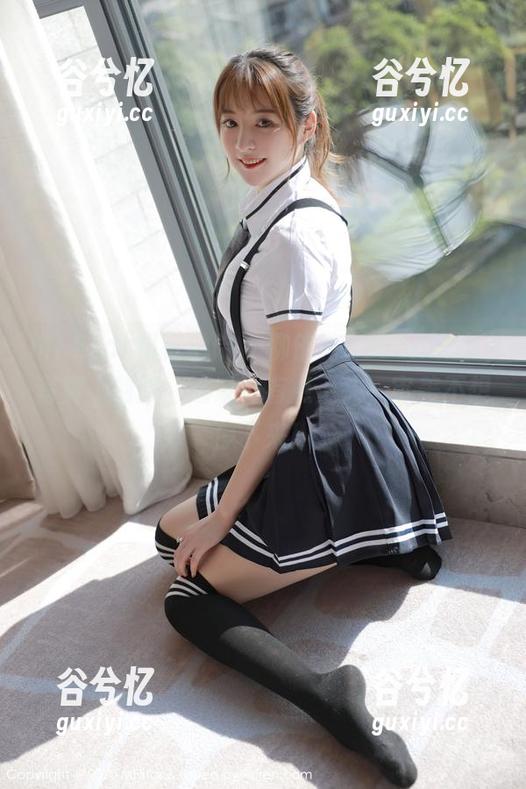 MFStar模范学院-柳侑绮Sevenbaby MFStar模范学院 - 柳侑绮Sevenbaby写真|制服:这系列有点上头,审美不想停下来!