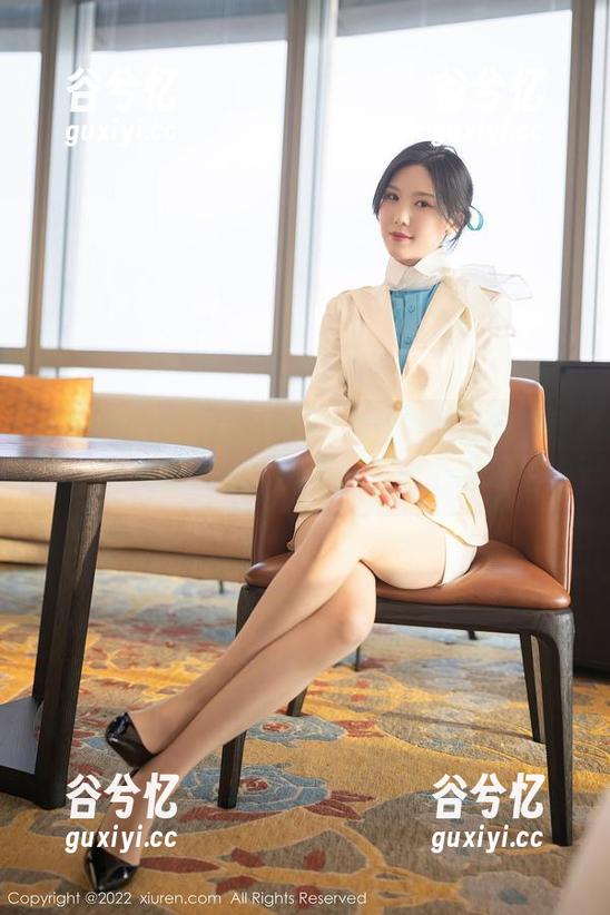 Xiuren秀人网-MOON嘉依 Xiuren秀人网 - 看MOON嘉依校服背影,美图一出,你还能专心上课吗