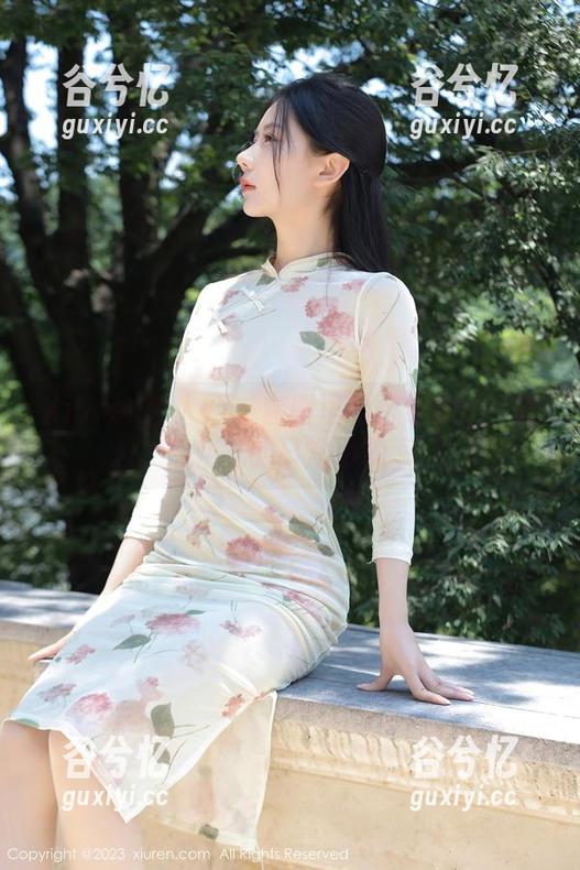 Xiuren秀人网-噜噜妞儿 Xiuren秀人网 - 套图里的粉色旋律:噜噜妞儿的日常小确幸