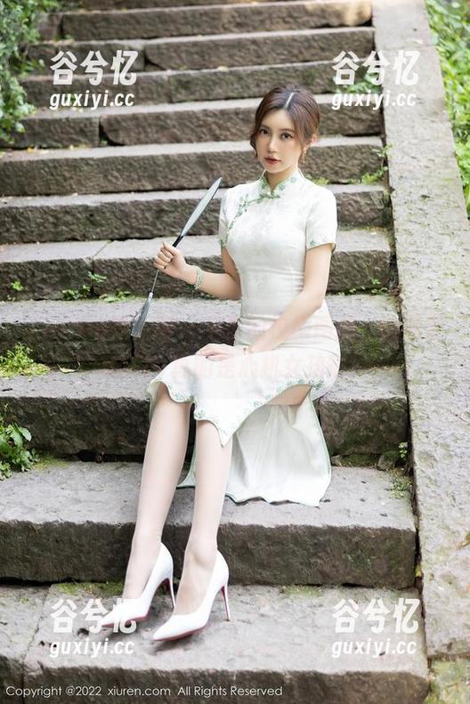 Xiuren秀人网 - 免费的校服图册，徐莉芝Botty真的是心机女孩啊！