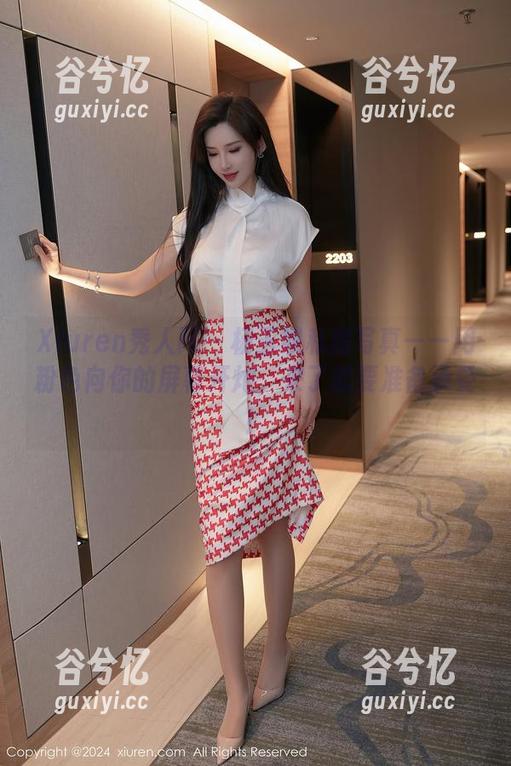 Xiuren秀人网 - 杨玉奴私房写真——用粉色向你的屏幕开炮，来了就要准备承受！