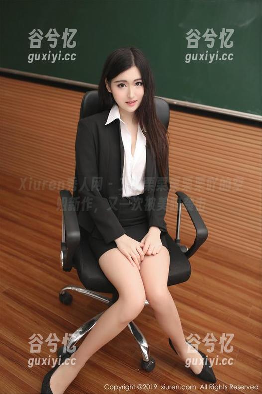 Xiuren秀人网-艾栗栗栗栗栗栗吖 Xiuren秀人网 - 艾栗栗栗栗栗栗吖的空姐新作,又一次被美貌袭击