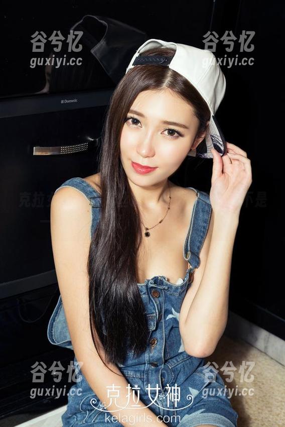 克拉女神 - 依娜丝最新修女作品：这不是一场教堂之旅，而是视觉的狂欢！