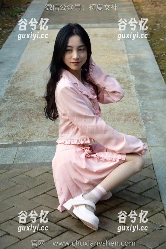 初夏女神 - 高清画面！环环的学院之风让你准备好被萌翻！？