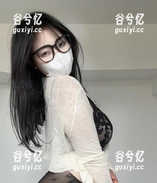 微密圈 - 可爱的肉巴的紫色梦幻照片合集，居然又让我找到了PS得意的一刹那！