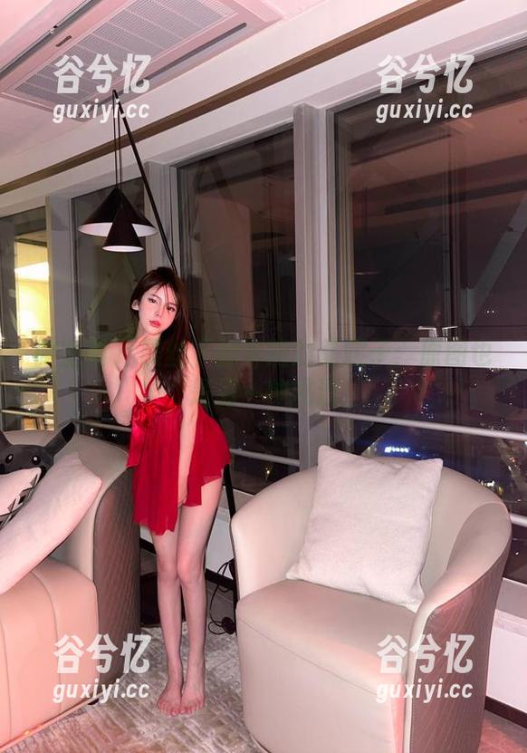 微密圈 - 黑丝下的奔跑的晶骡子：原图也是另一种挑逗