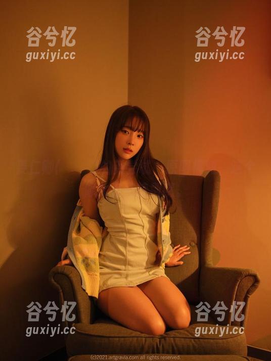 姜仁卿(강인경)的新尝试，原图福利，这个修女有点特别哦。
