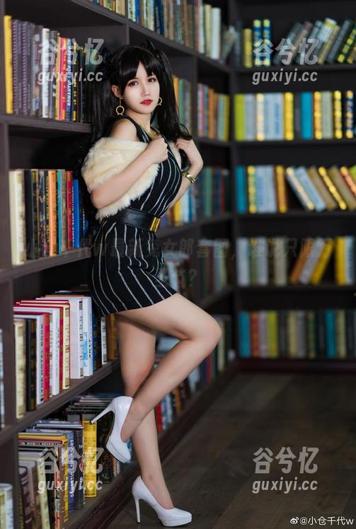 小仓千代w最新兔女郎套图，谁说只限万圣节？
