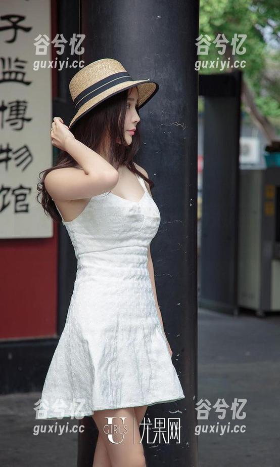 尤果网 - 唉，小桃子的在线美图又让我的圣诞节嫉妒得慌。