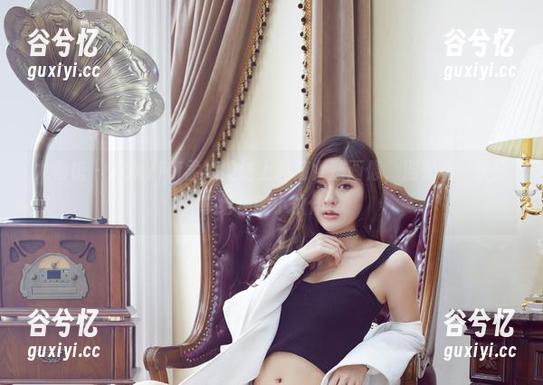 尤物馆 - FoxYini孟狐狸送上高清女孩画像，别光看，快分享给你的小伙伴！