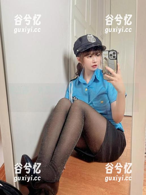 微密圈 - 张思允nice：粉色一字，写真全集，思绪游离，瞳孔也漂浮～