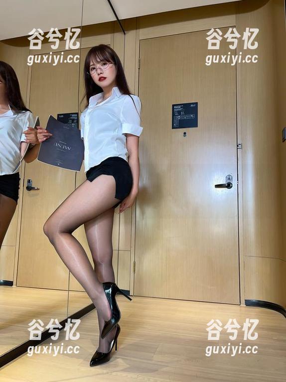微密圈 - 张思允nice的壁纸收集，让你的校园生活看起来比高考还要激动人心！
