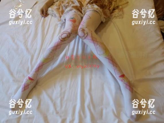 闲聊“想要个公主抱”的女仆写真分享，谁不想拥有一丝这种气氛？