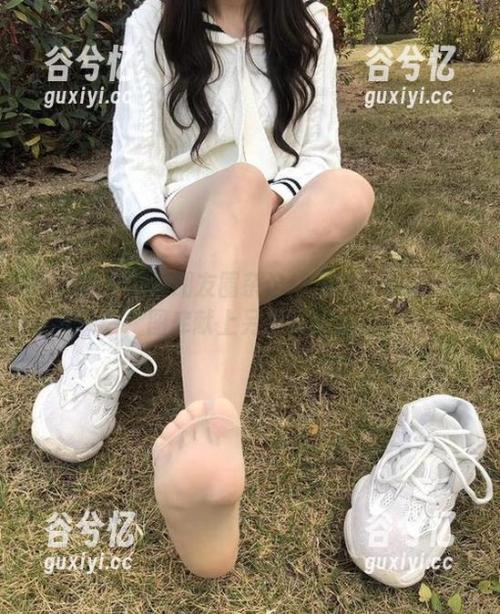 微密圈 - 微信朋友圈杂记：无敌哒小姨妈的图库献上另类写真？