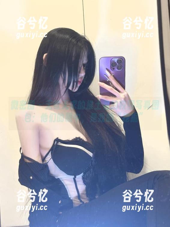 微密圈 - 无欲无求的推土君的校园写真图包：他们的眼中，是我的“挖掘”