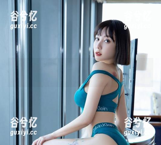 微密圈 - 果儿Victoria的写真集，让人反复琢磨的精选“秘密”