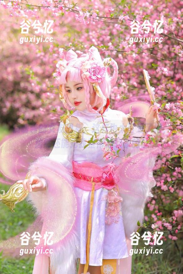 桃暖酱的女友图集：这样也太可爱了吧，居然还能把我整得心软软的！
