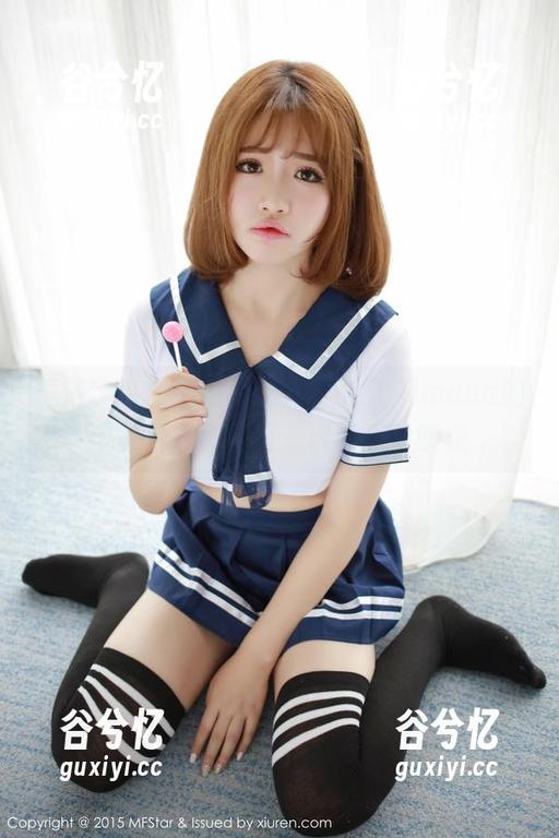 模范学院 - 别看我这样，久久Aimeea的私拍泳装图包可是收获无数眼光