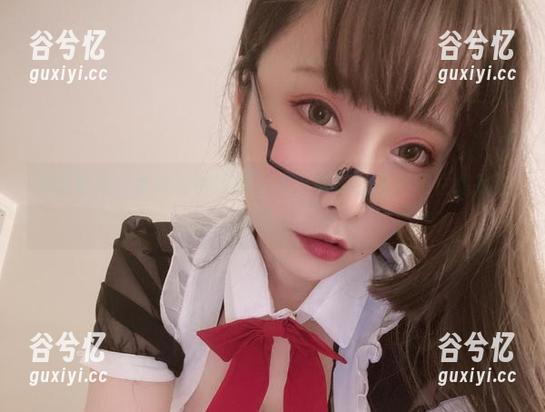 美图更新：次屁啦的吊带，居然萌得让人忍不住想找块糖。