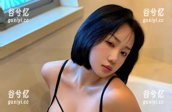微密圈 - 瑜瑾u的白色内衣–高清图片照得你心里发痒