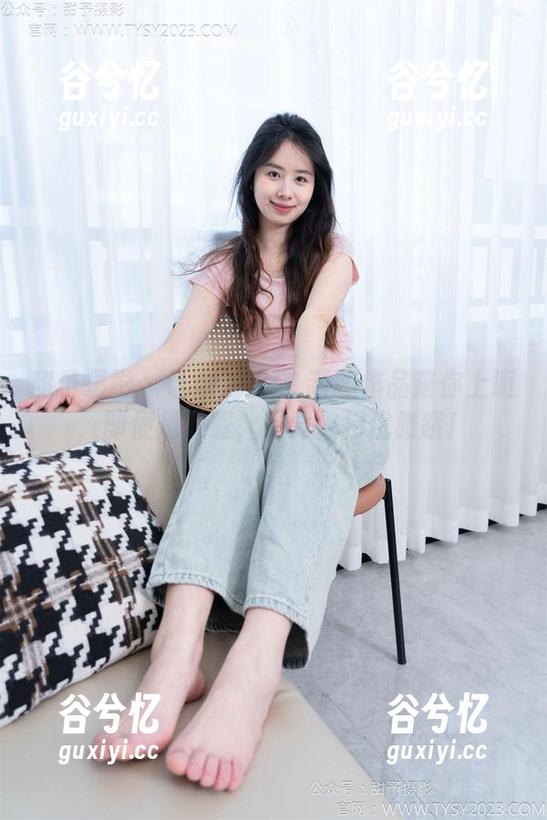 甜予摄影 - 让澜澜的OL制服作品陪你上班，即便是下载，也要保持优雅哦！