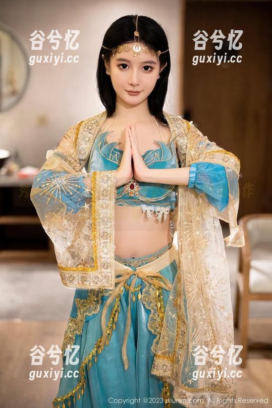 秀人网 - AngelaLee李玲带来的油亮作品，全集里的每一张都中招了