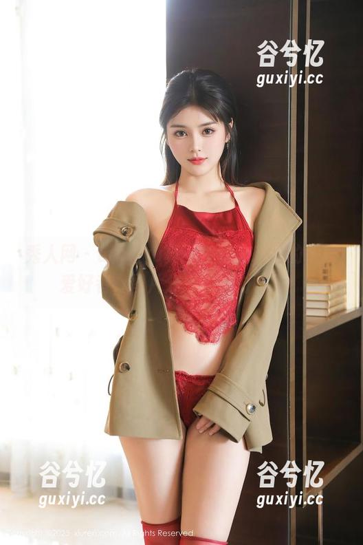 秀人网-lingyu69 秀人网 - Lingyu真不愧是这灰丝的头号爱好者,图片分享也太对味了!