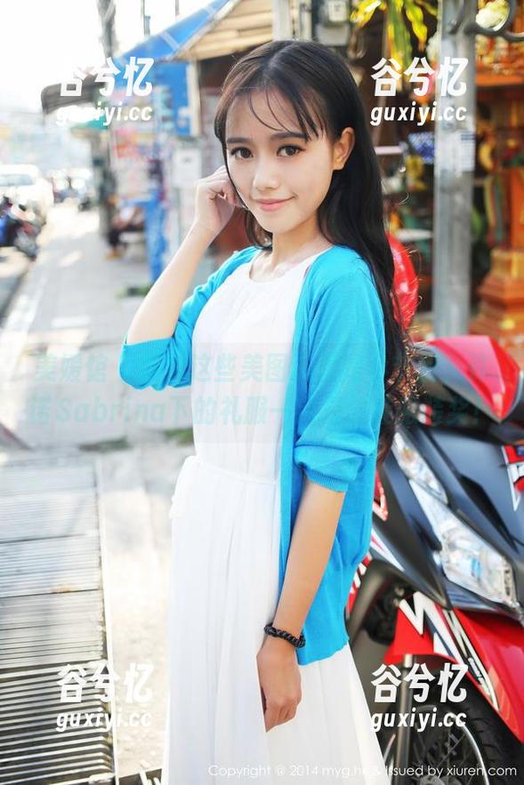 美媛馆 - 如果这些美图资源是个节目，许诺Sabrina下的礼服一定是最佳服装奖！