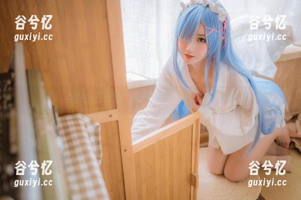 当羽生三未遇上体操服，cos的欢乐合集