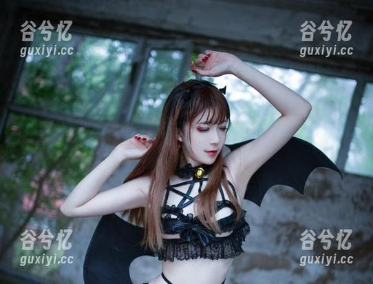想要美图？来翎柒菜菜这里！6W粉贴心送上免费福利！