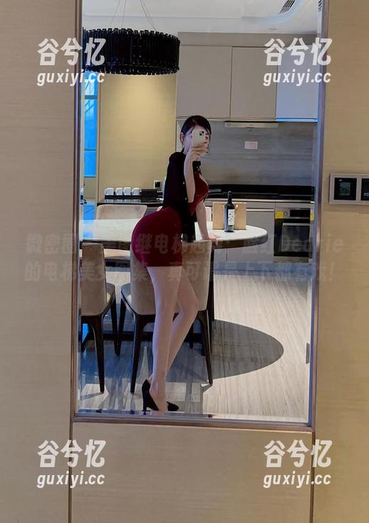 微密圈 - 美图继电梯起舞：脸红Dearie的电梯美女图集，真可谓是上下都有戏！