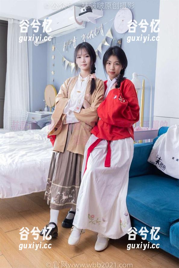 袜啵啵 - 最新限时上线，雪糕与水手服的海洋邂逅