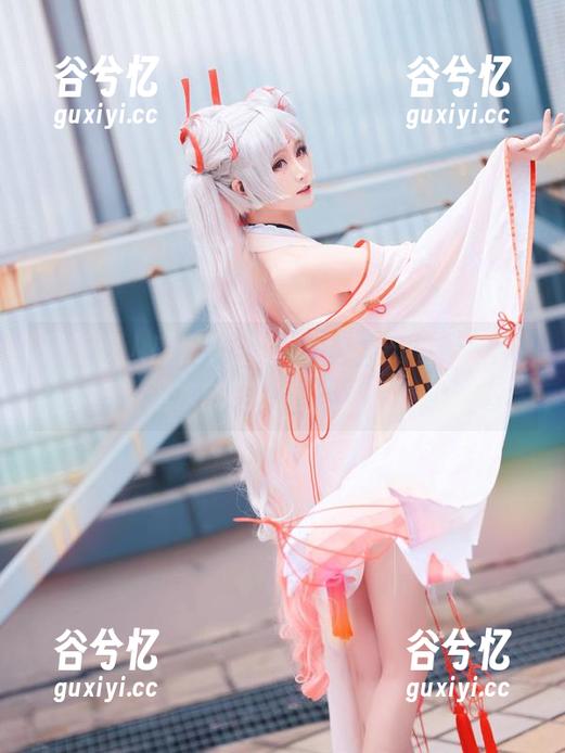 金鱼yui 最新双人盛况,金鱼yui又上传图片了,这次的姿势有点意思!