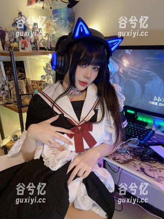 阿九从不咕咕的校园福利图集，今天你来——而且不需要上课！