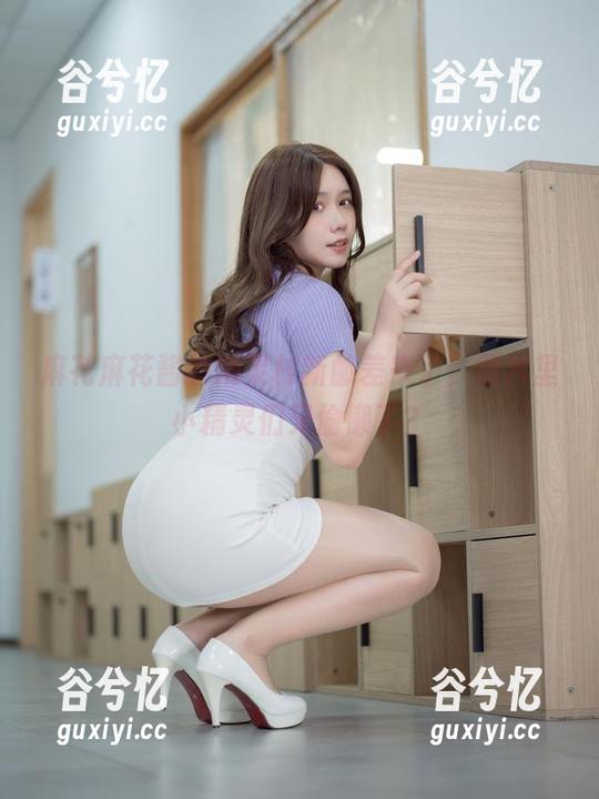 麻花麻花酱的精灵村新邮差来了，照片里小精灵们又偷懒了？